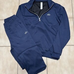 ALO Yoga Men's Navy Quarter-Zip Pullover Sweater